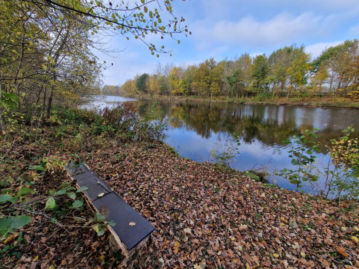 Gemuetliche Wohnung Direkt Am Kuestenkanal! Wardenburg Exterior foto